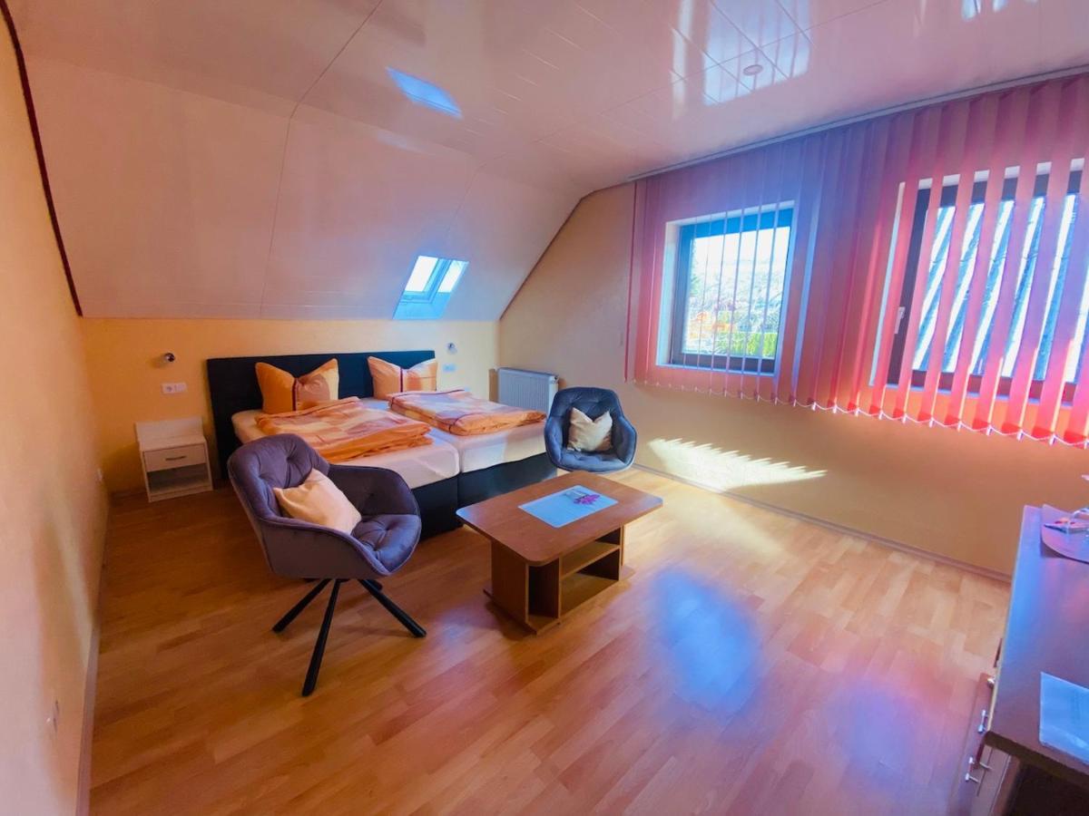 Pension Schmitt Waldfenster ภายนอก รูปภาพ