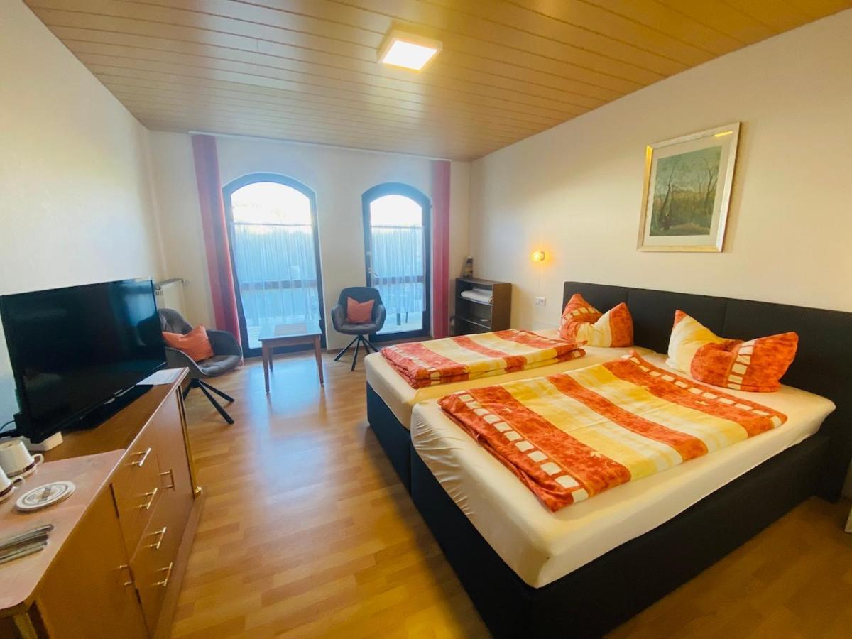 Pension Schmitt Waldfenster ภายนอก รูปภาพ