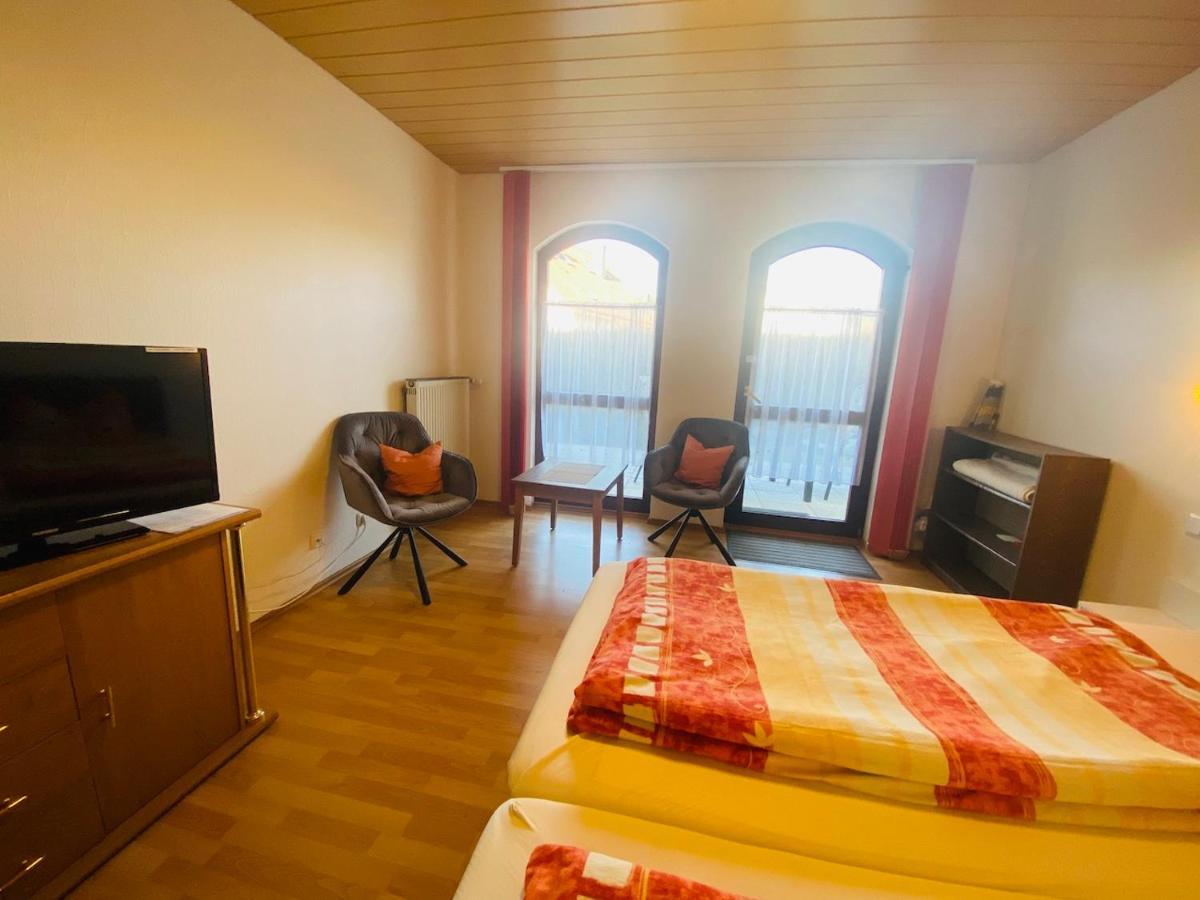 Pension Schmitt Waldfenster ภายนอก รูปภาพ