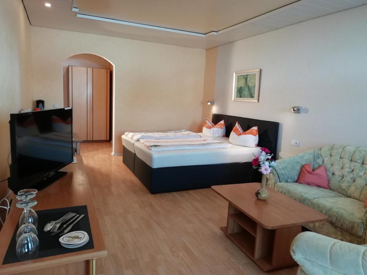Pension Schmitt Waldfenster ภายนอก รูปภาพ